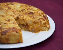 Tortilla de Patatas con Chorizo